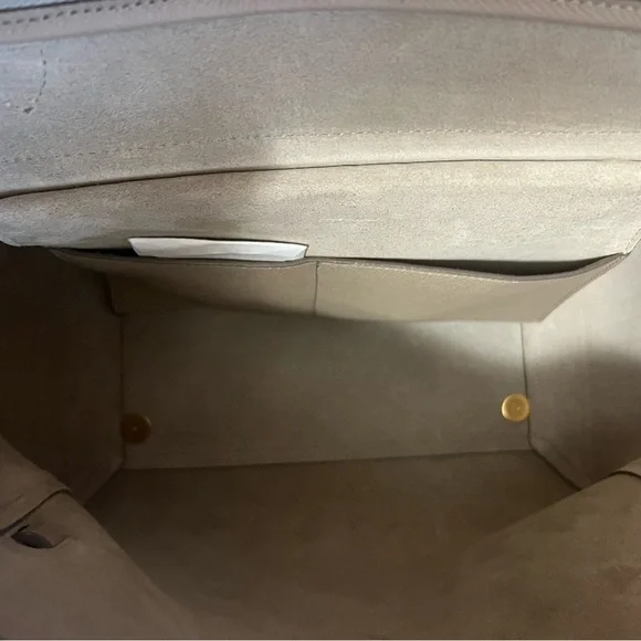 Celine Authentic belt bag in Grained calfskin light taupe. LIKE NEW - Picture 5 of 5